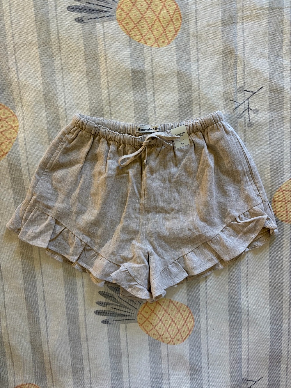 Abercrombie Tan Linen Shorts